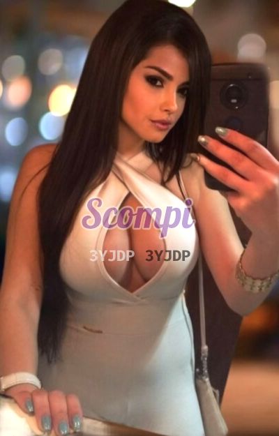 Sandra 663076008, Compi chica en Plaza de Castilla (Madrid)