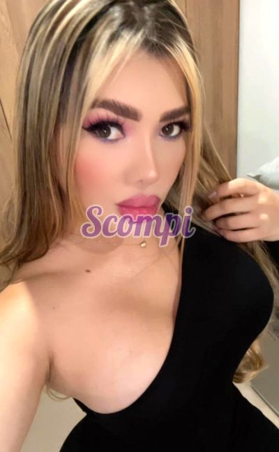 Tiffany, Compi Mujer en Santiago Bernabéu (Madrid)