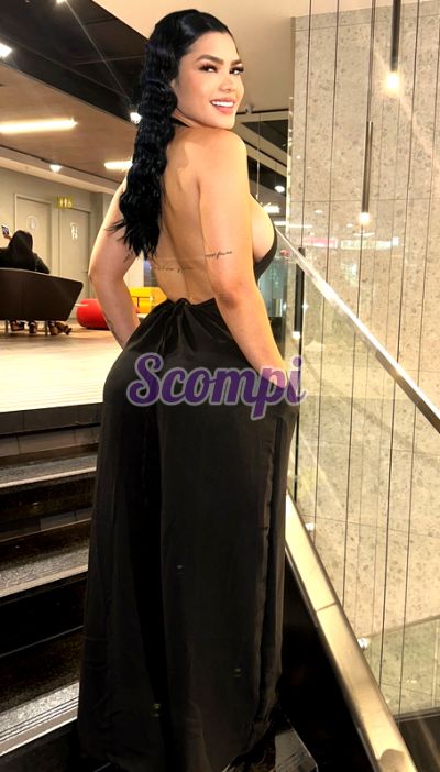 Jade, Compi Mujer en Rubí