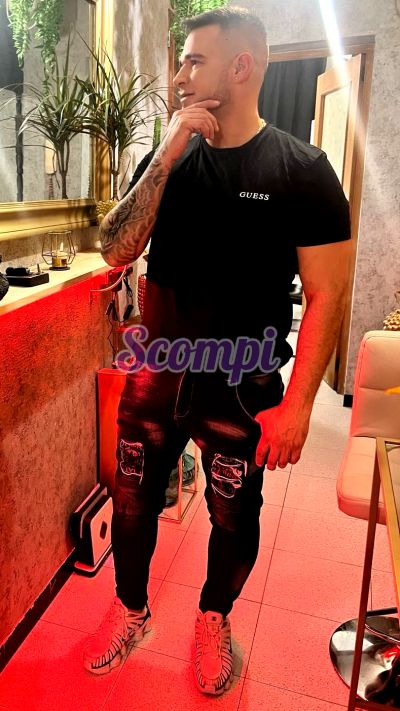 Sebastian, Compi Chico en Tetuan (Barcelona)