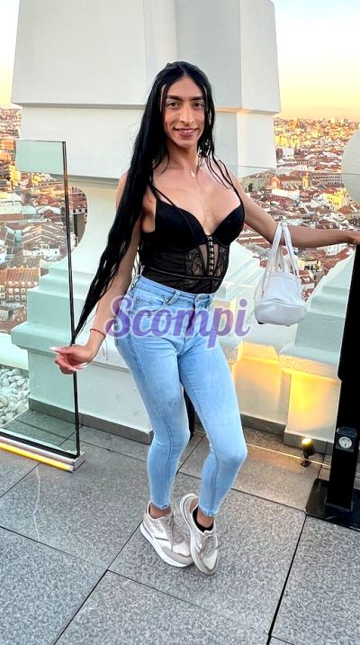 Nazareth, Compi Trans en Plaza de Castilla (Madrid)