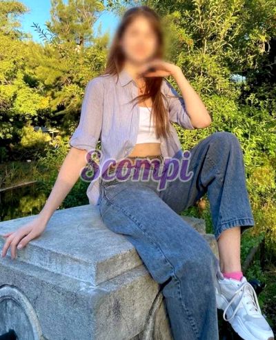 Sascha, Compi Chica en Barrio Salamanca (Madrid)